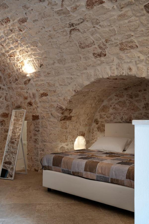 White Room Остуни Экстерьер фото