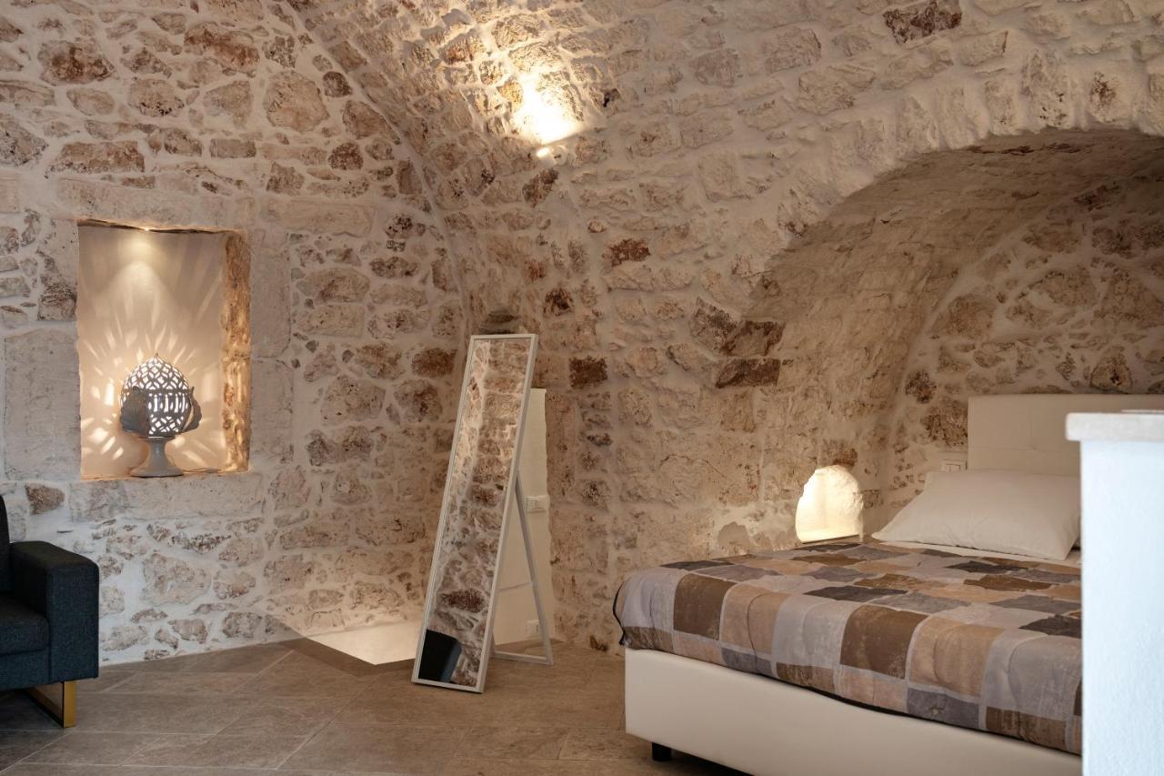 White Room Остуни Экстерьер фото