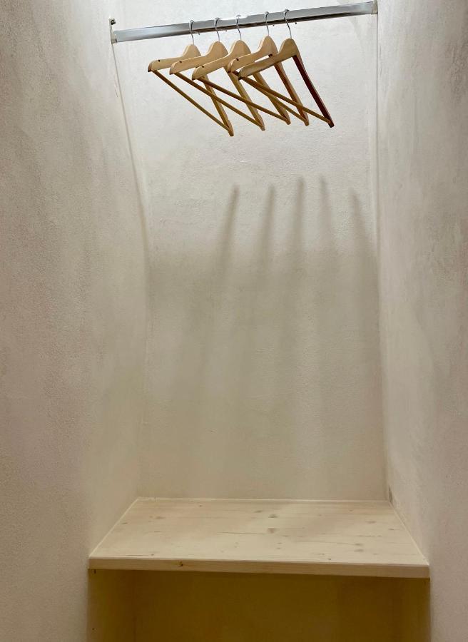 White Room Остуни Экстерьер фото
